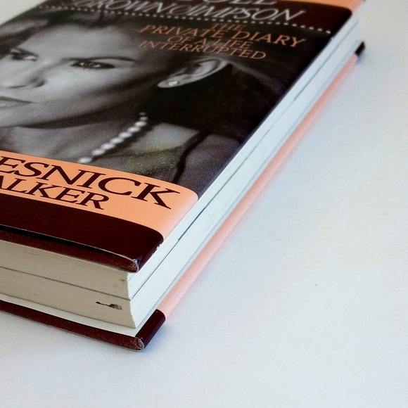 Nicole Brown Simpson: The Private Diary of A Life Interrupted By Faye D Resnick - Picture 5 of 10